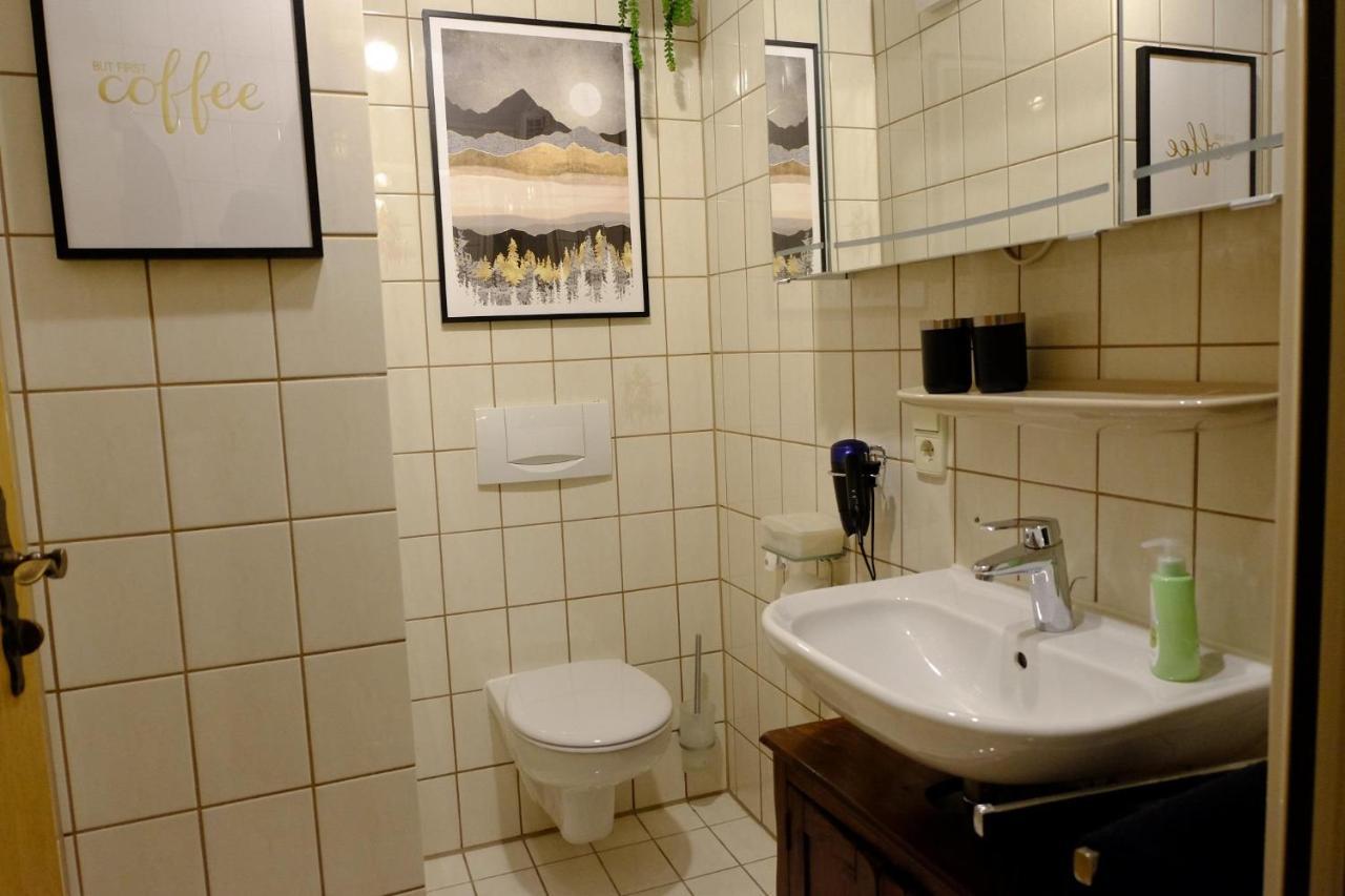 Schwarzwild - Ferienwohnung Und Ferienzimmer Баїрсбронн Екстер'єр фото