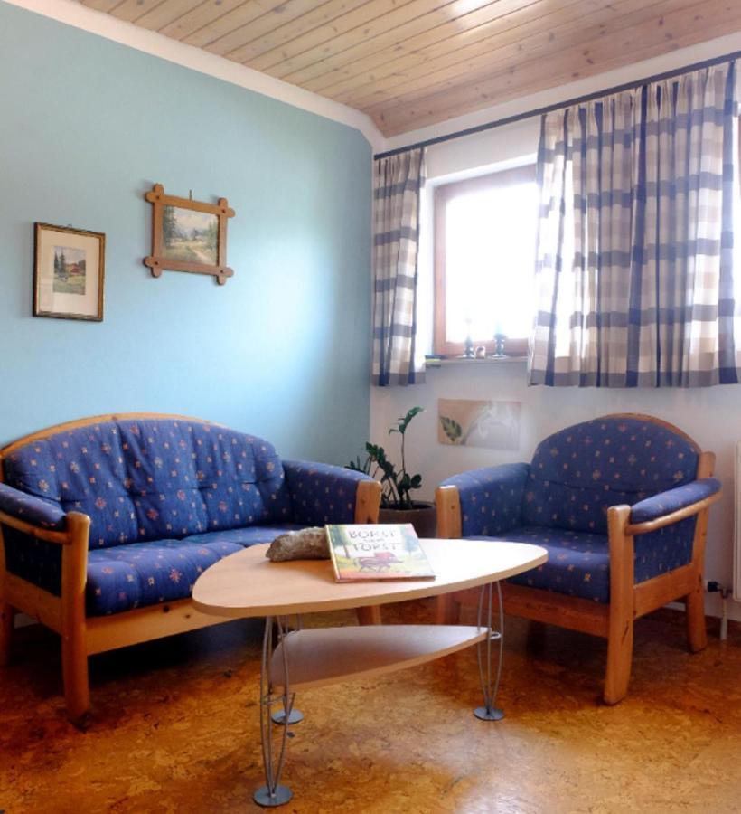 Schwarzwild - Ferienwohnung Und Ferienzimmer Баїрсбронн Екстер'єр фото