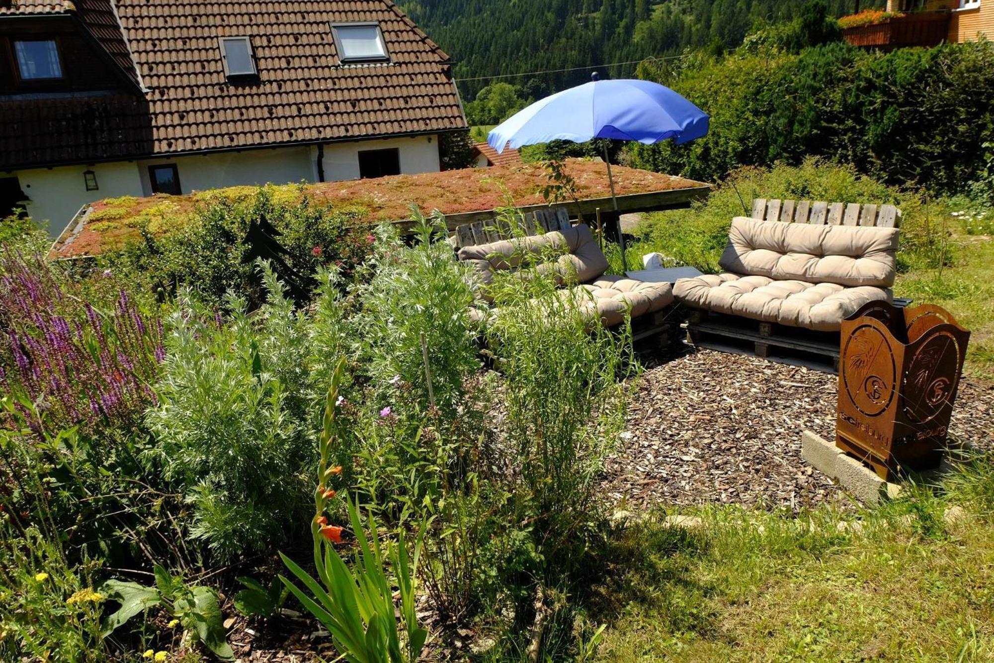 Schwarzwild - Ferienwohnung Und Ferienzimmer Баїрсбронн Екстер'єр фото